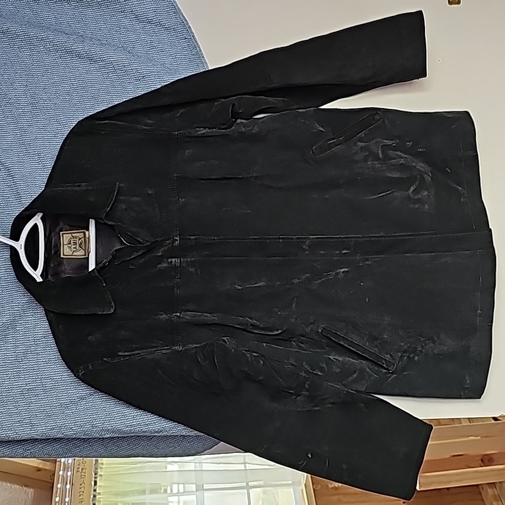 A.M.I. suede car coat